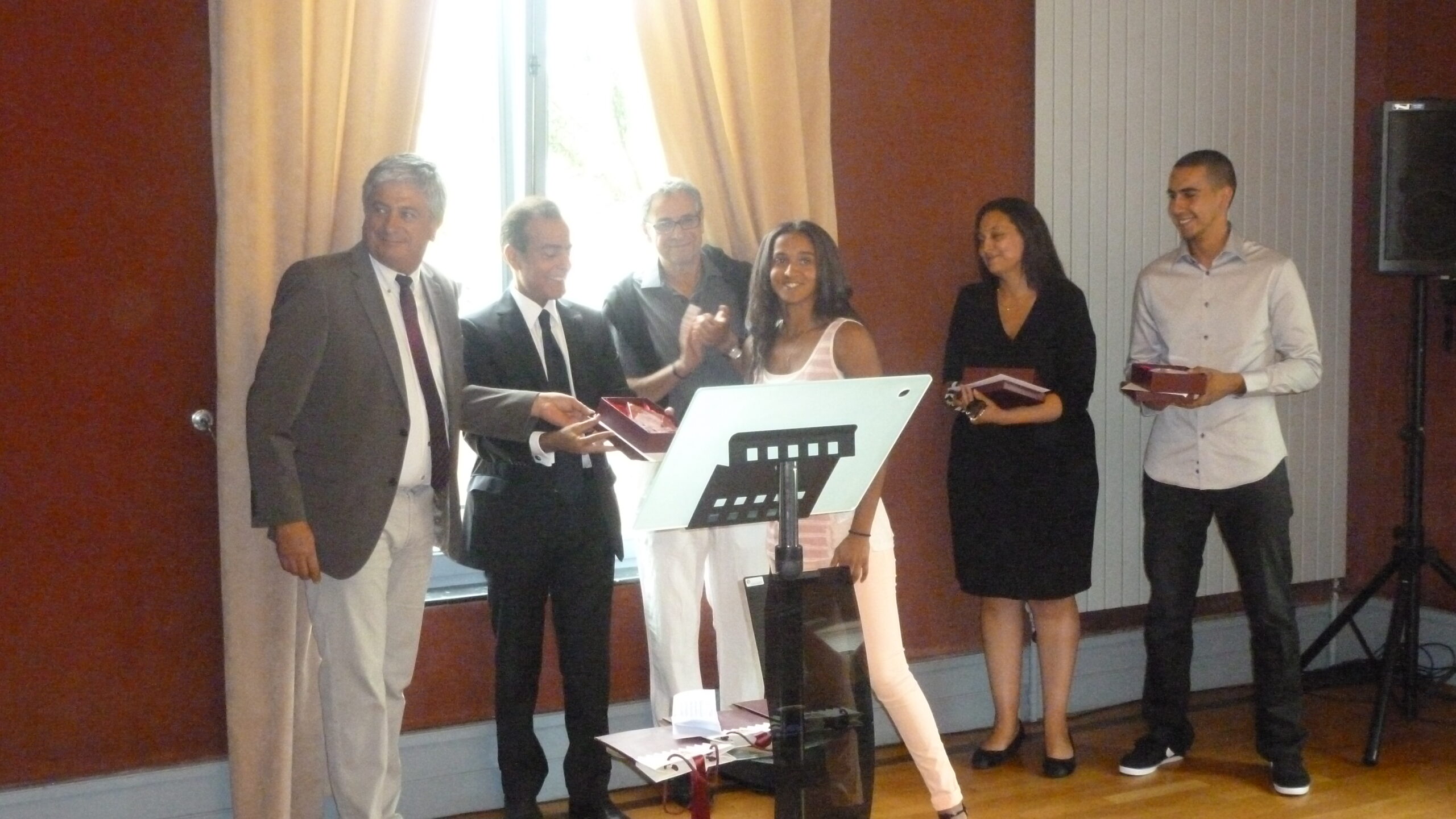 Hervé Féron et l'ambassadeur du Qatar, Rahim Faiq, Nadia Lahrach, Mouad Echcharef, et Hanna Moutahammiss