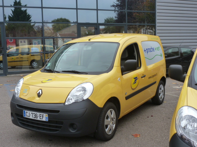 Véhicules électriques La Poste