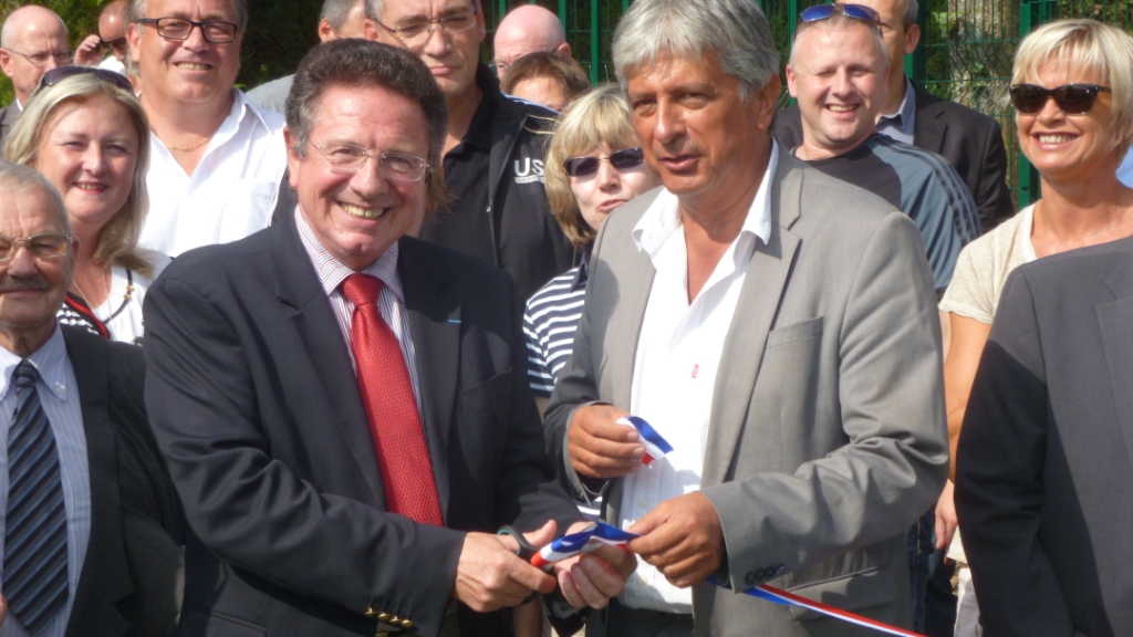 inauguration du nouveau terrain de foot synthétique à Heillecourt